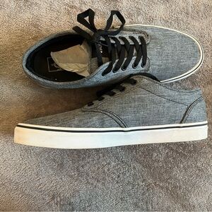 Only worn once Men’s gray Van sneakers size 11.5
